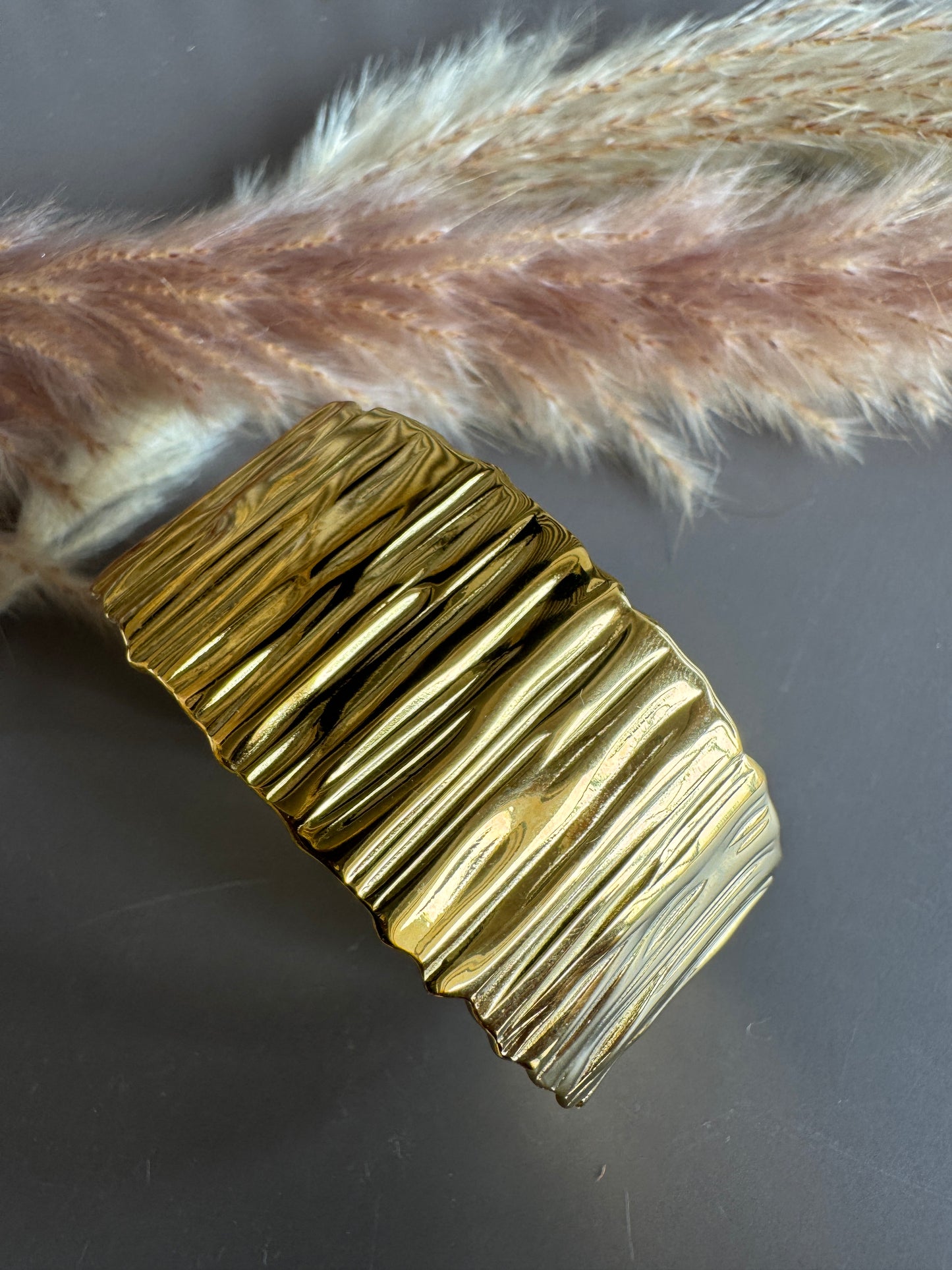 Firo cuffs