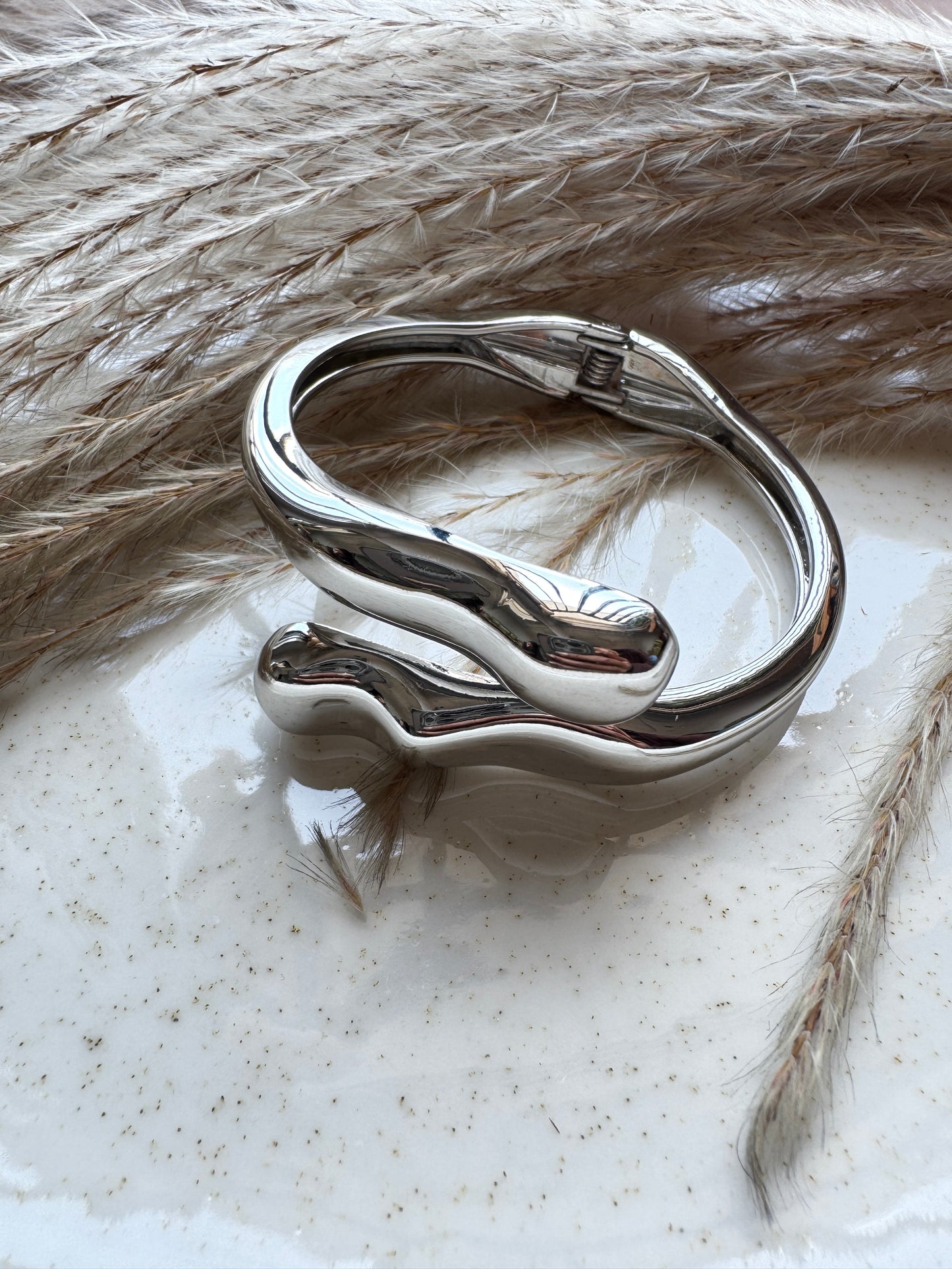 Triop Cuffs