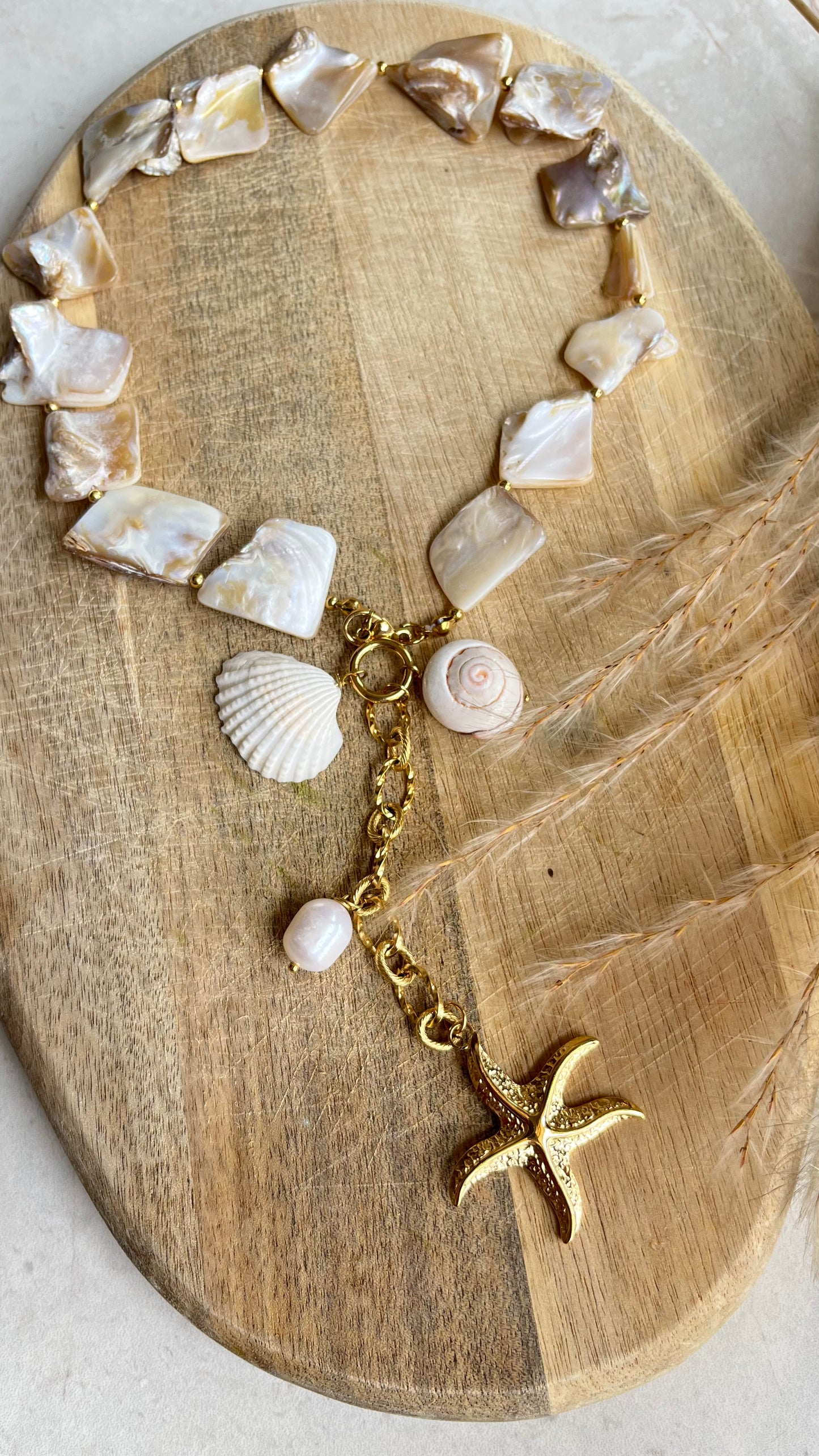 Beach necklace