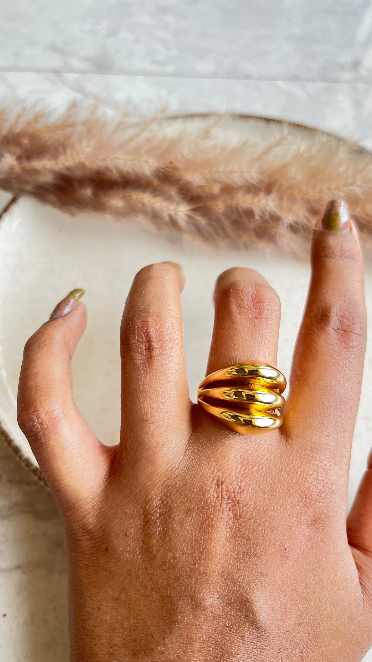 Luxe rings
