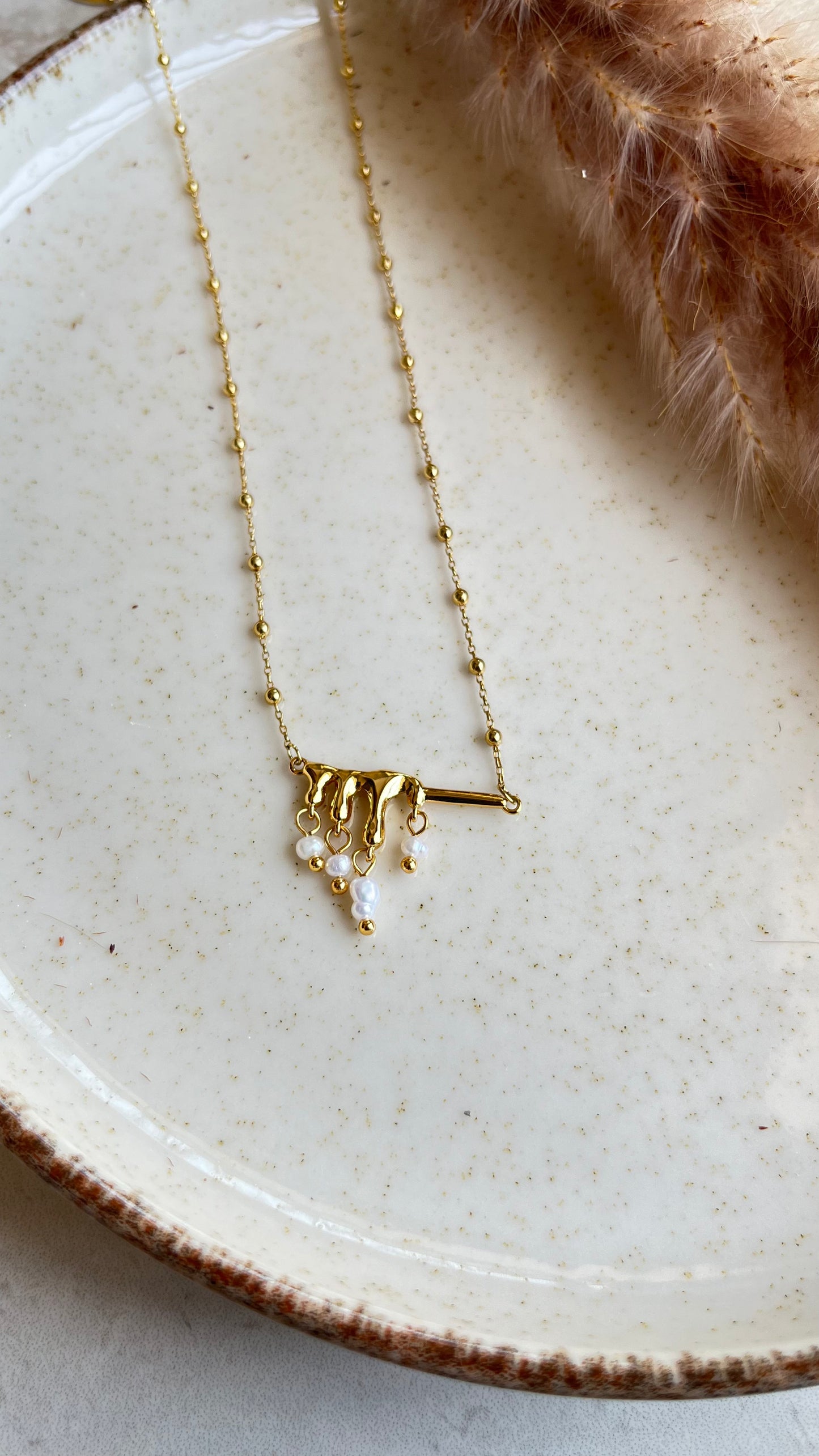 Melt Necklace