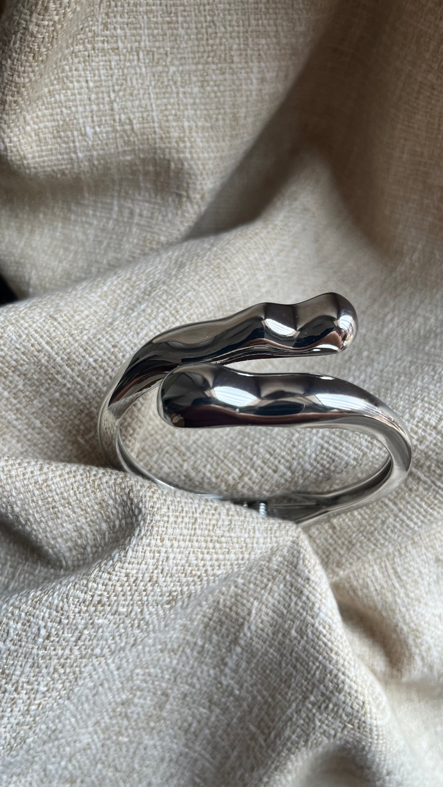 Triop Cuffs