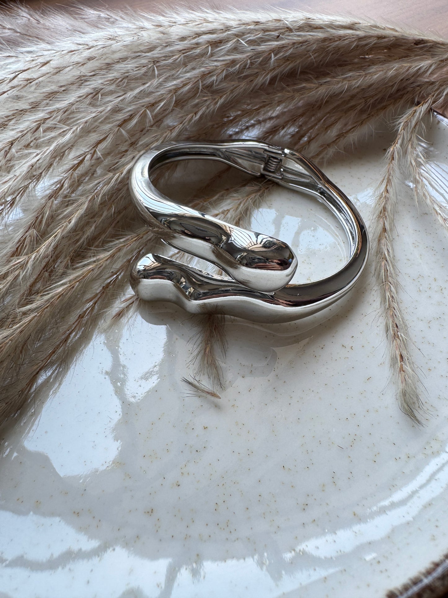 Triop Cuffs