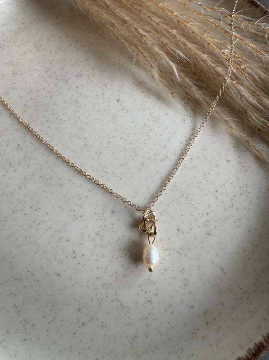 Pearly Necklace
