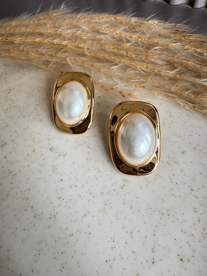 Wealth earrings