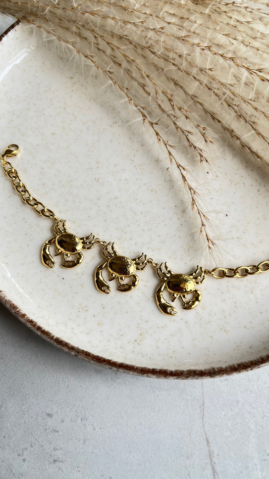 Crabs Necklace