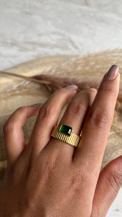 Emrald Ring