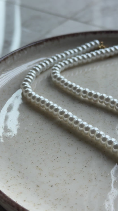 Richie Pearl Necklace